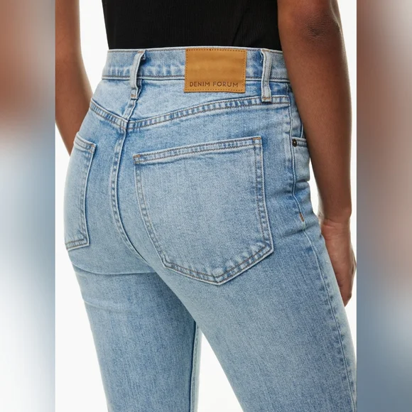 ARITZIA ForumThe Yoko High Rise Slim 28L Size 25 - Picture 2 of 15